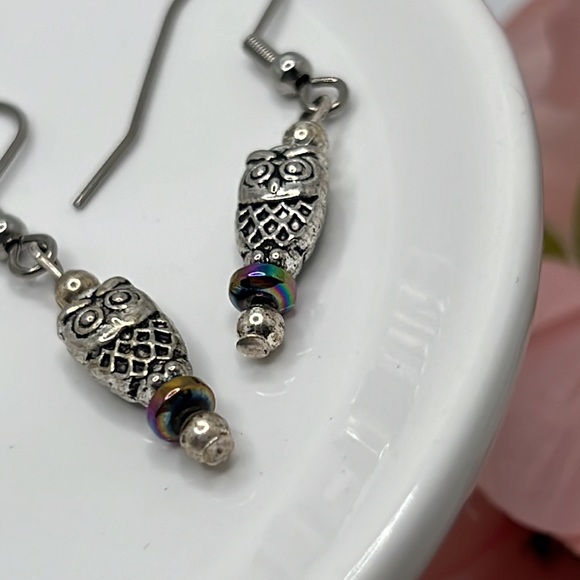 Miniature Silver Owl Earrings. - Picture 2 of 3